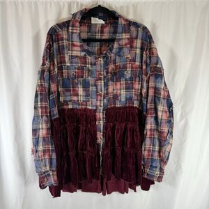 Oli and Hali Tunic Blouse Women's Large Plaid Velvet Tiered Long Sleeve Button U